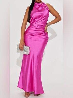 NWT Satin Halter Neck Maxi Dress Fuchsia